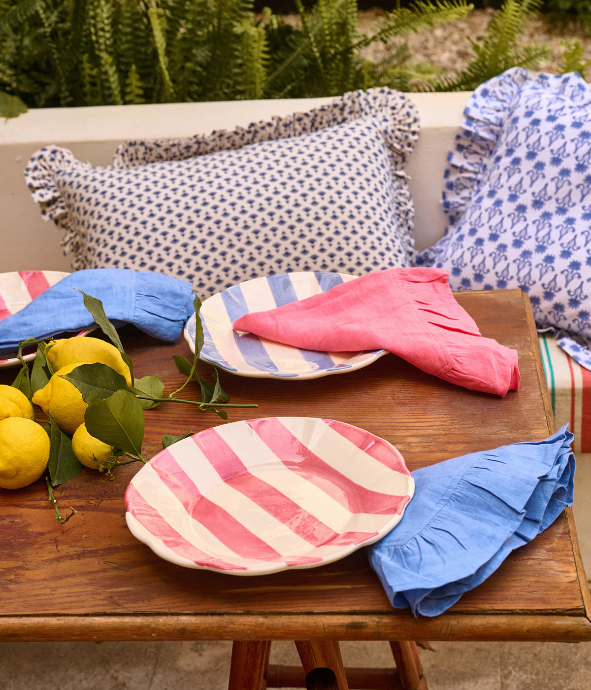 Stripe Tallrik Mörkblå, 28cm