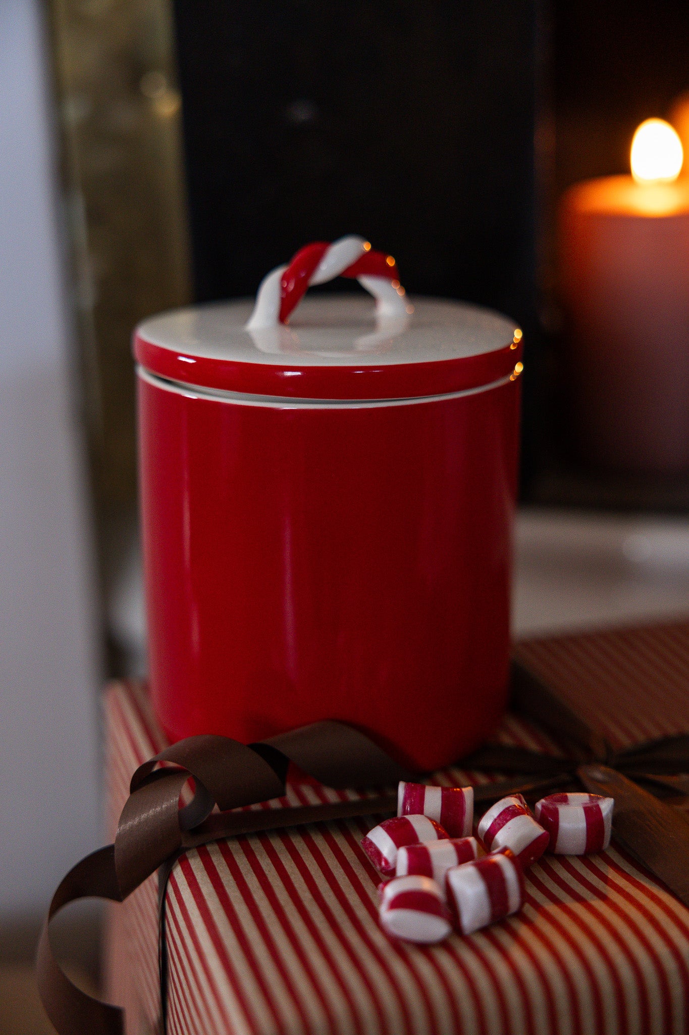 Polka Burk, Vit/Röd