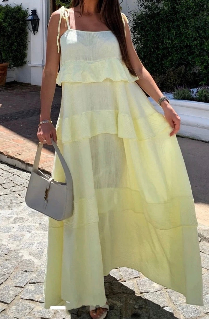 Rosie Långklänning, Med volang, Ljusgul, One Size