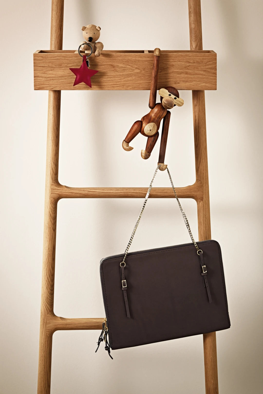 Kay Bojesen Apa, Liten Teak/limba