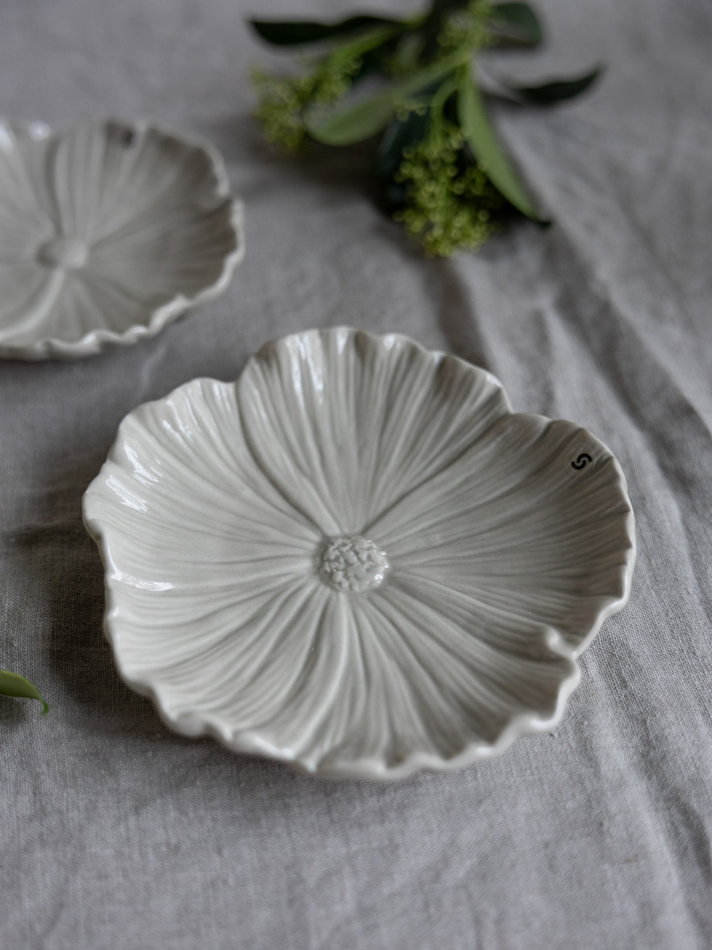 Blomster, Stort Fat, Beige