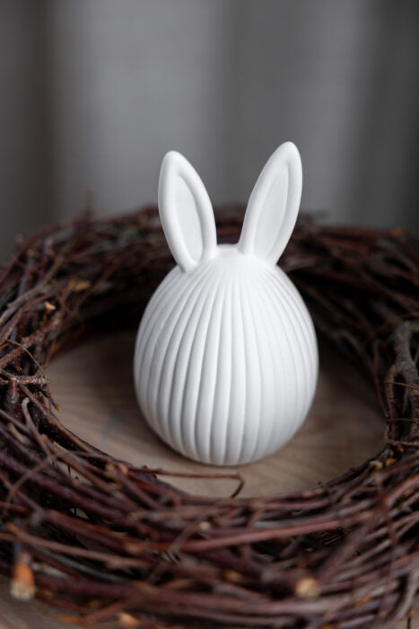 Meja Kanin, Vit, Stor