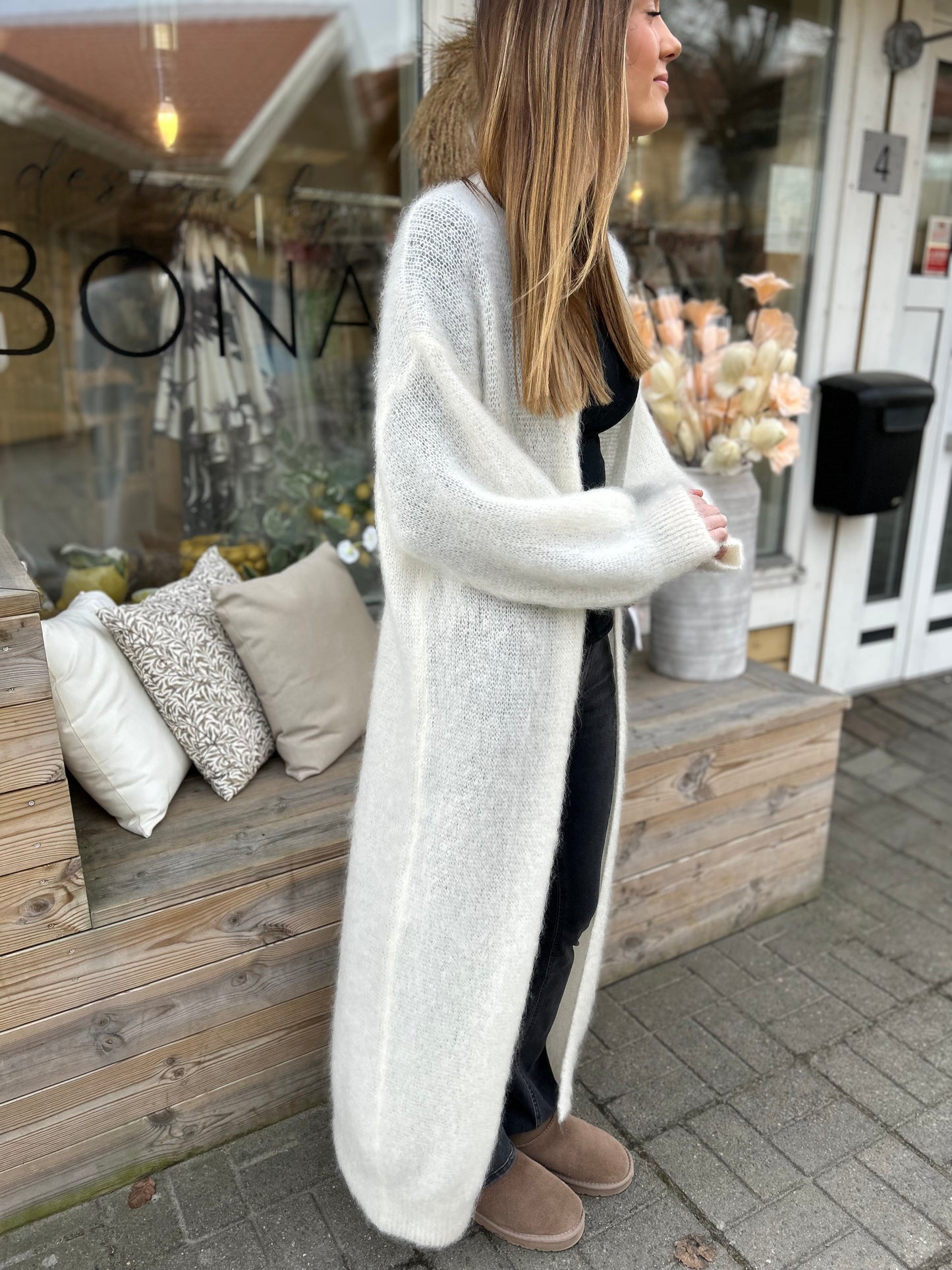 Cornelia Mohair Kofta, Lång, Vit