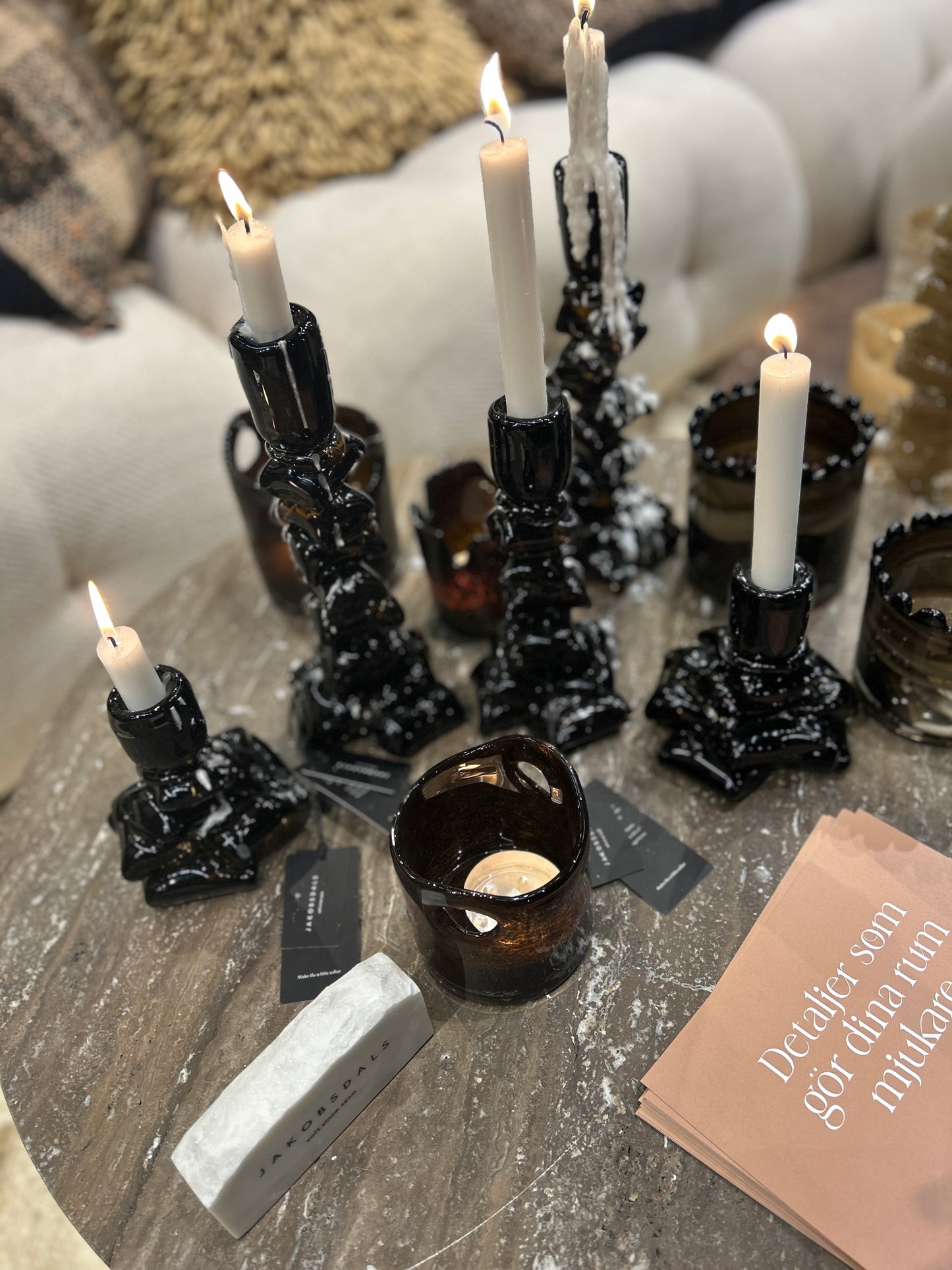 Carmella Ljusstake L, Brun