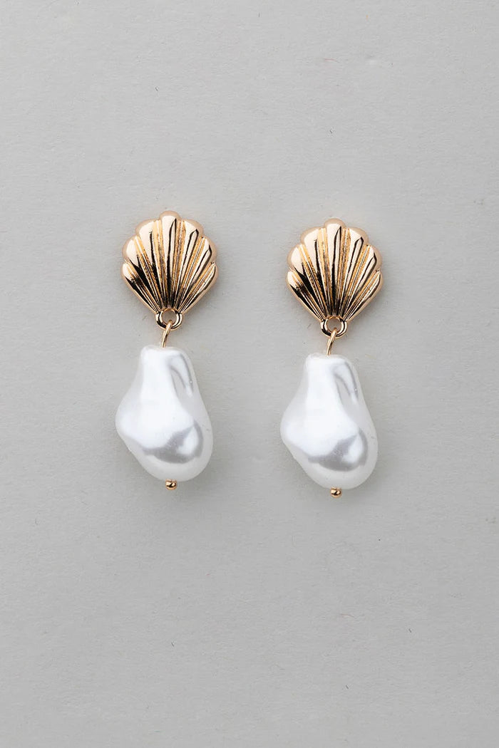 SHELL PEARL EARRINGS GOLD