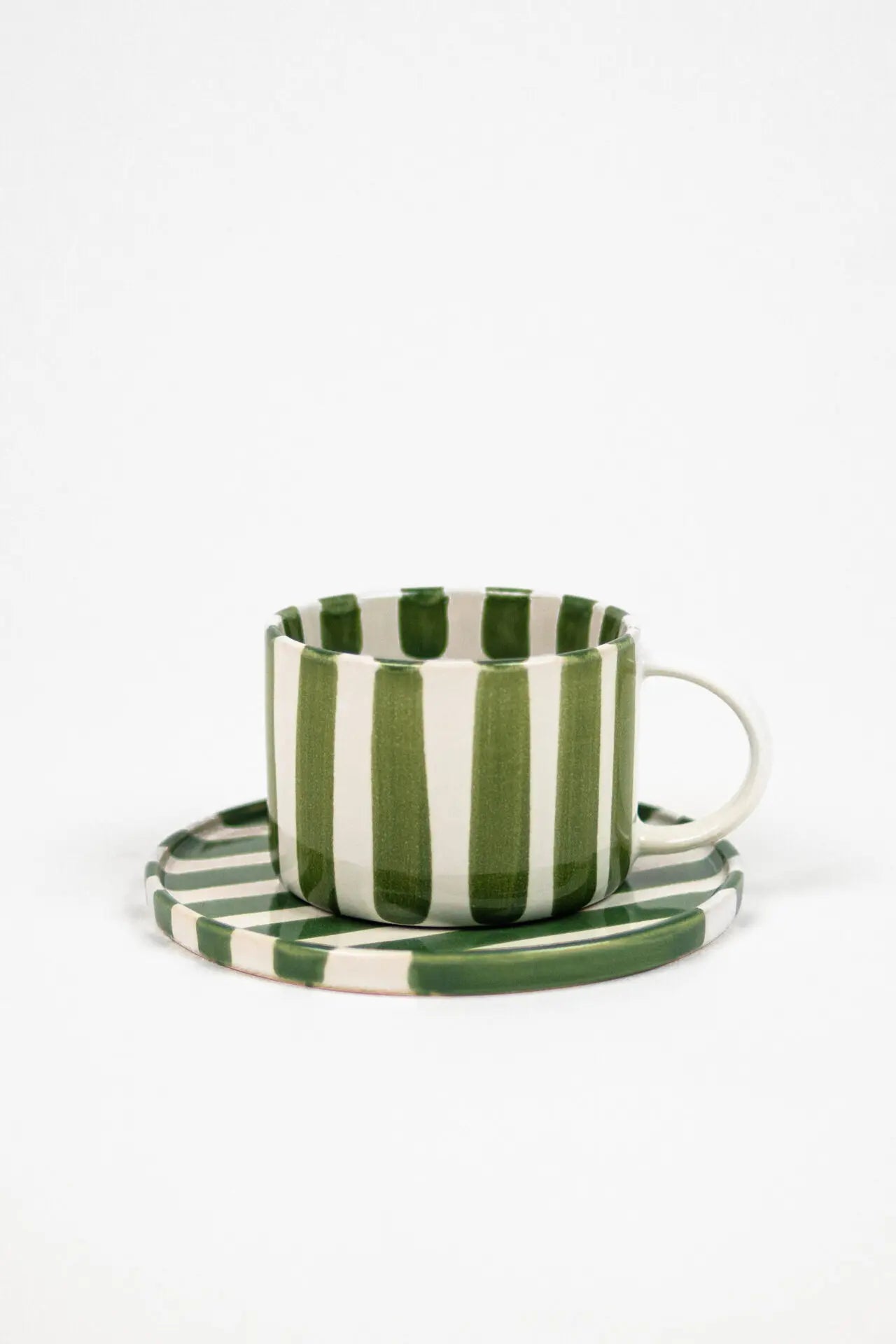 Monica Kopp med fat, Grön