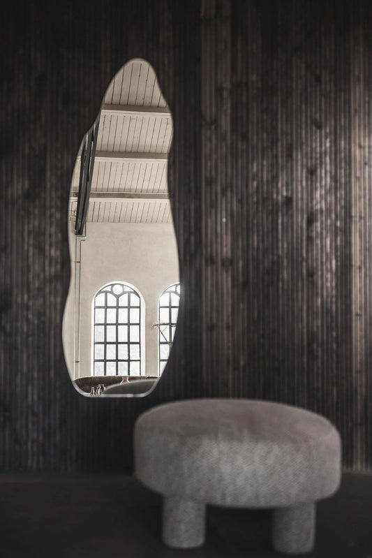 Siendo L Spegel,  56x165 cm