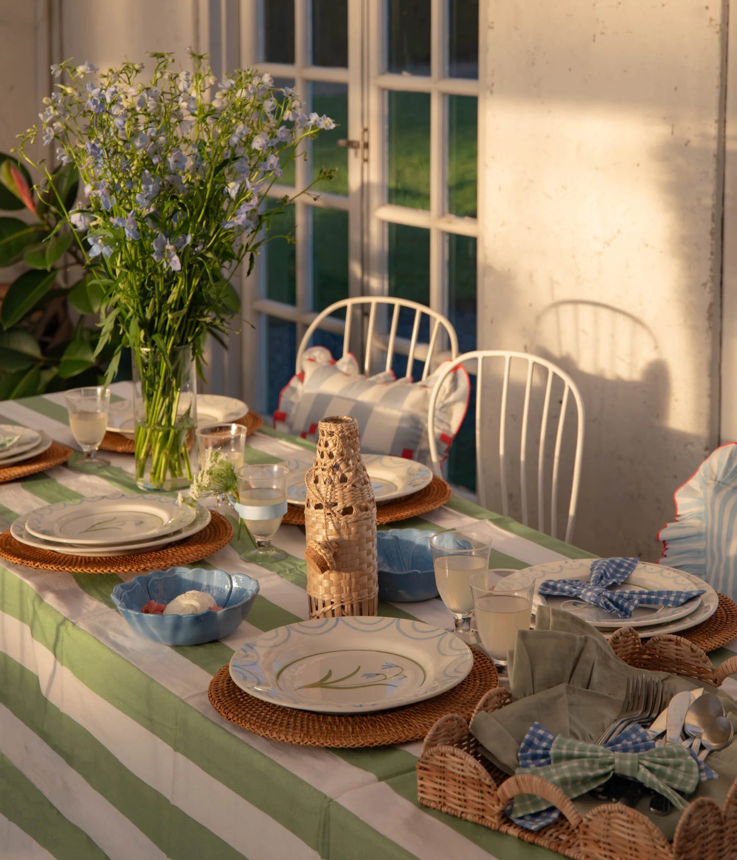 Cottage Flower Assiett Poppy, Ljusblå