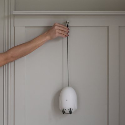 Hang Around, Kyckling, Vit